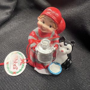 Pobranisse katt og melkespann